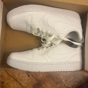 Nike Court Borough low recraft Kids Size 6/ Women’s 8